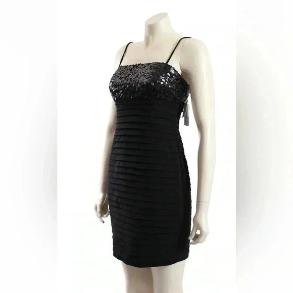 Calvin Klein Jet Black Polyester Sequin Bust Shutter Pleat Dress sz 4 - Picture 5 of 6